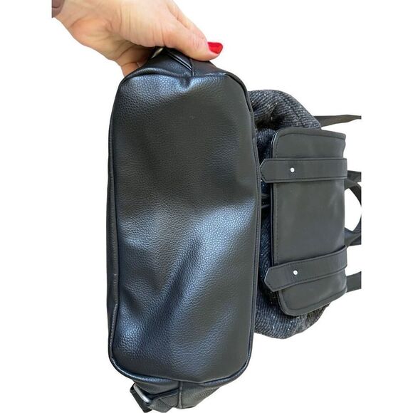 Abercrombie and Fitch Women Black Backpack Wool Blend Gray Black - Picture 5 of 16